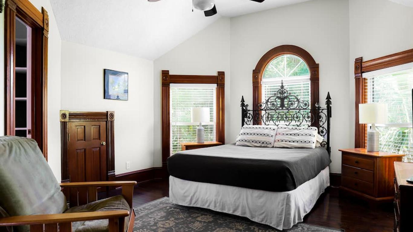 Brava House B&b